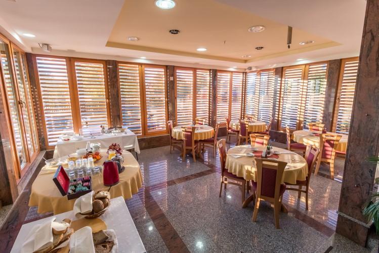 Guesthouse Zivko Dobrovce Екстер'єр фото