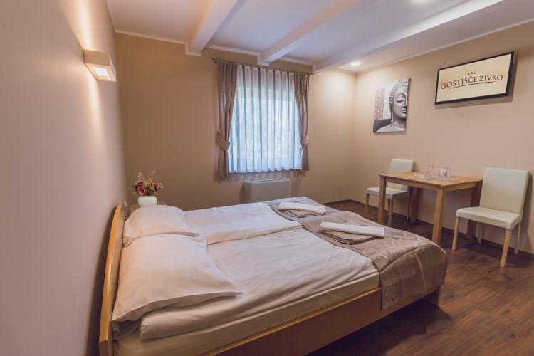 Guesthouse Zivko Dobrovce Екстер'єр фото